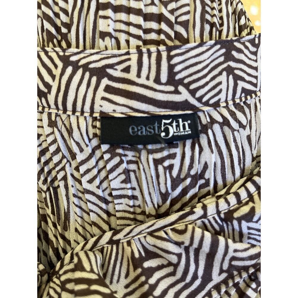 East 5th Brown And Beige Button Up Blouse - Picture 5 of 5